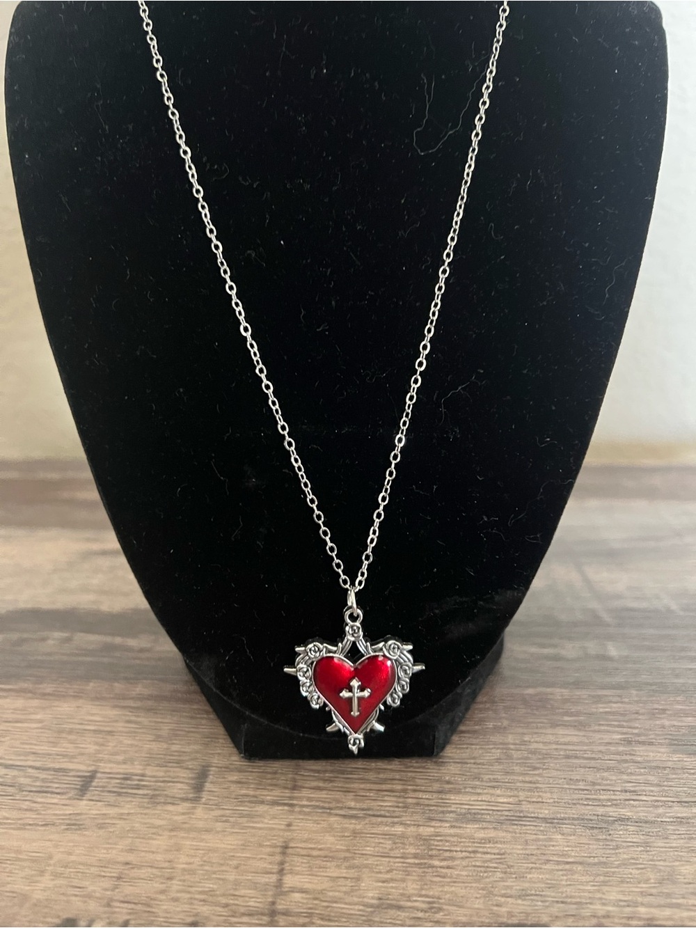 Gothic/Punk 18” Stainless Steel Silver Pendant Necklace NWT